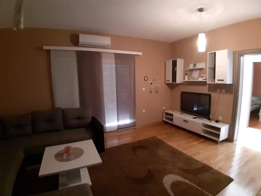 Apartman Dora Sukošan Eksteriør billede
